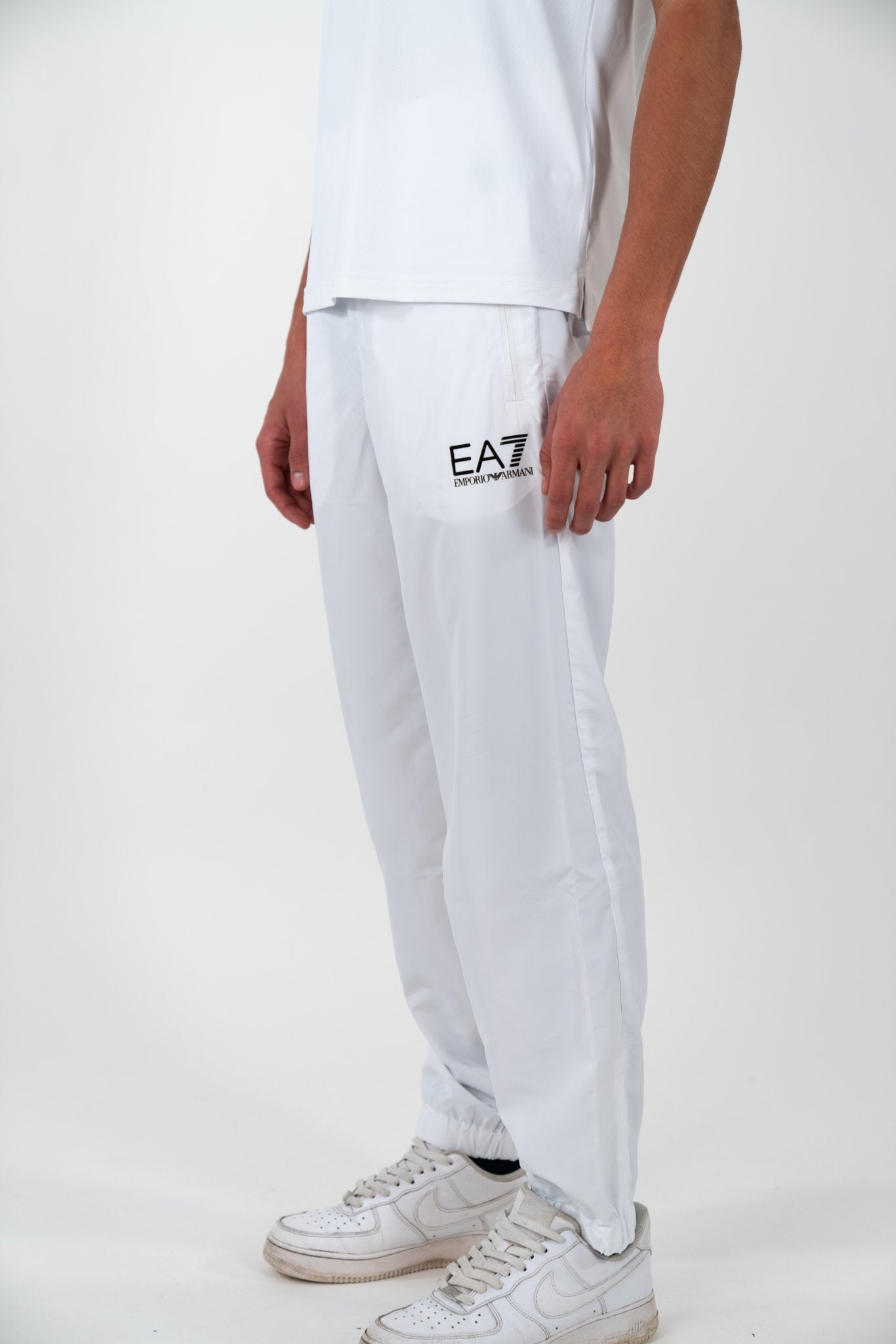 EA7 - Tracksuit